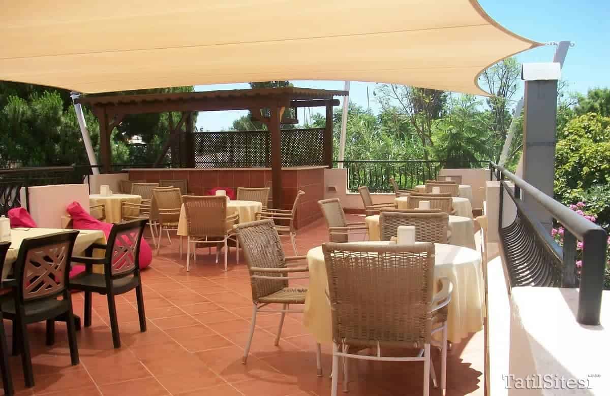 Kriss Hotel