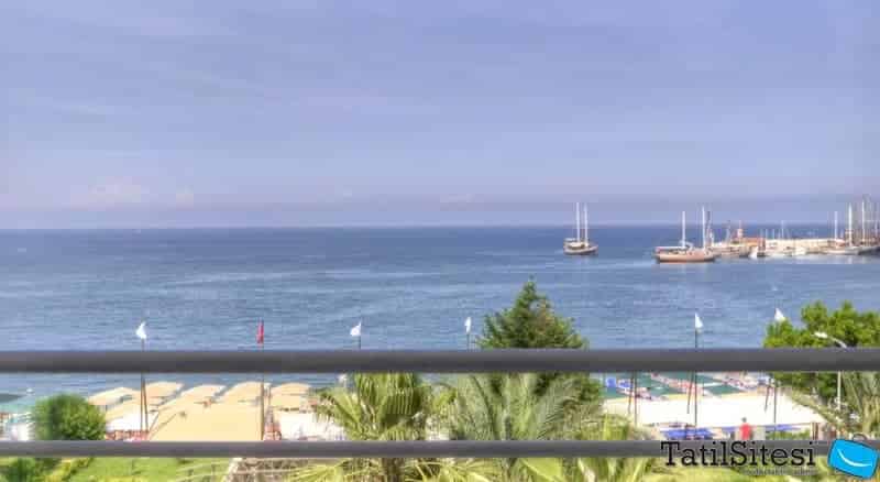 Dragos Beach Hotel