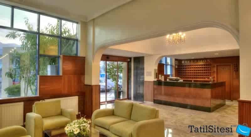 Dragos Beach Hotel