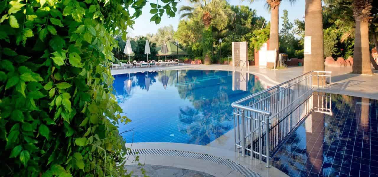 MC Mahberi Beach Hotel