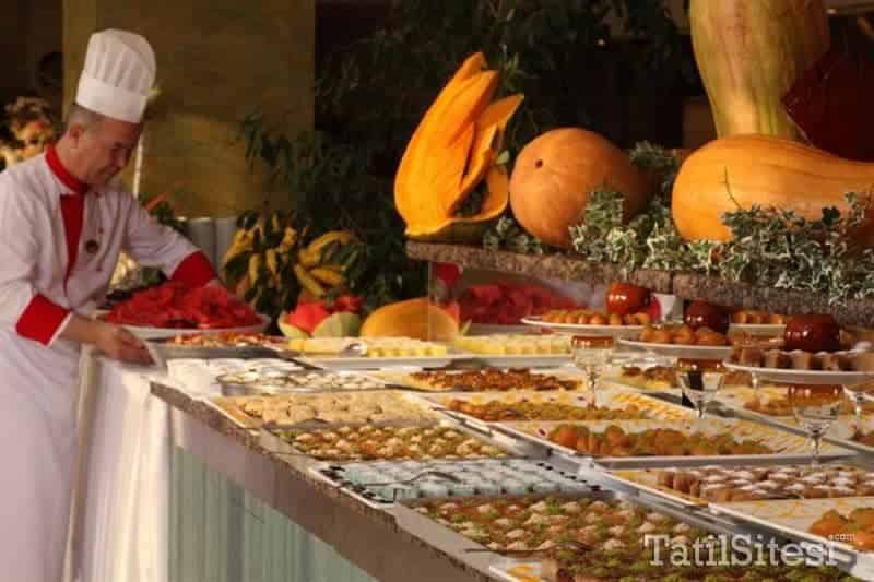 Serenis Hotel