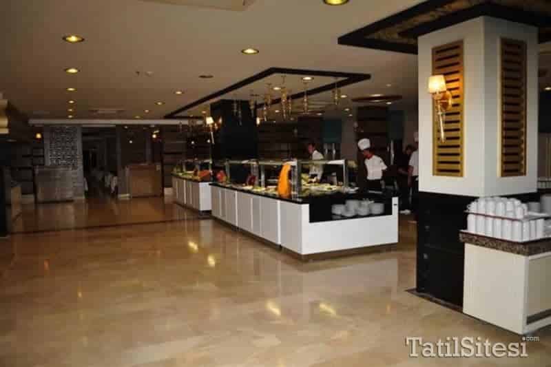 Serenis Hotel