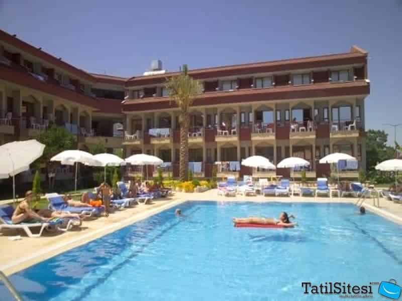 Queen Victoria Hotel 
