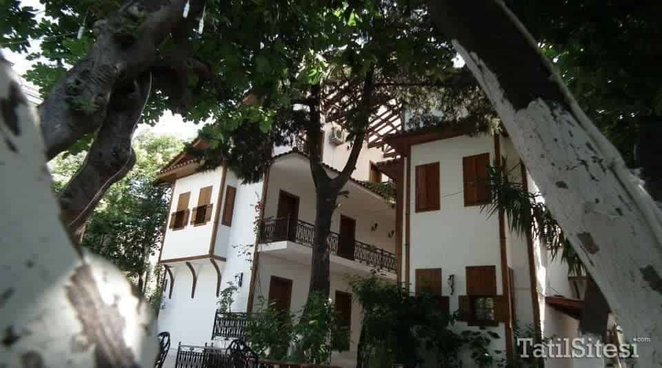Kaliptus Hotel