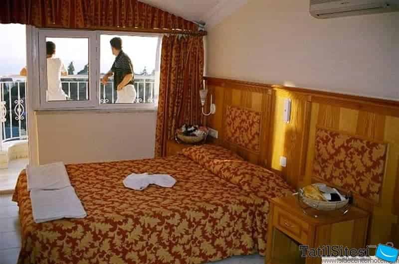 Side Center Hotel