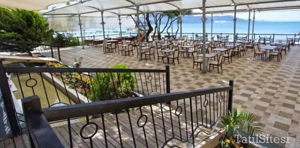 Carpe Mare Beach Resort