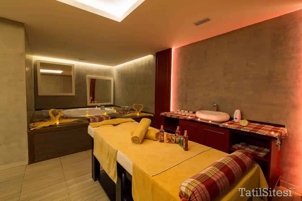 Aurum Moon Holiday Resort