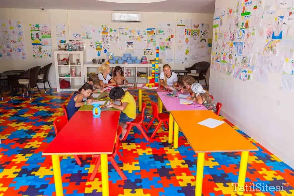 Aurum Moon Holiday Resort