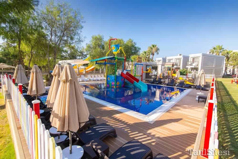 Aurum Moon Holiday Resort