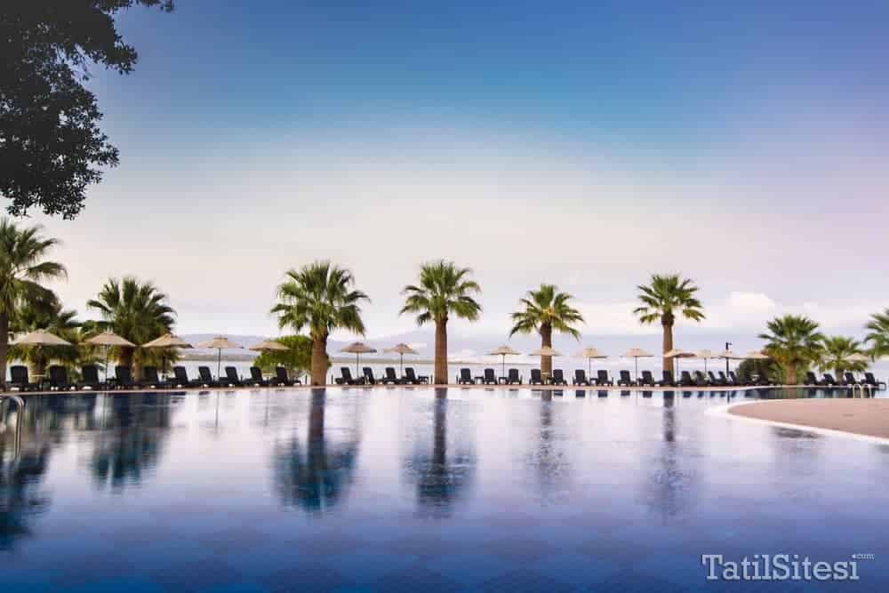 Aurum Moon Holiday Resort