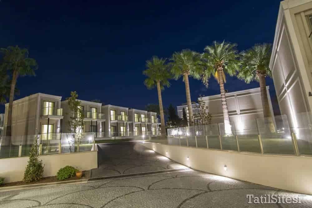 Aurum Moon Holiday Resort