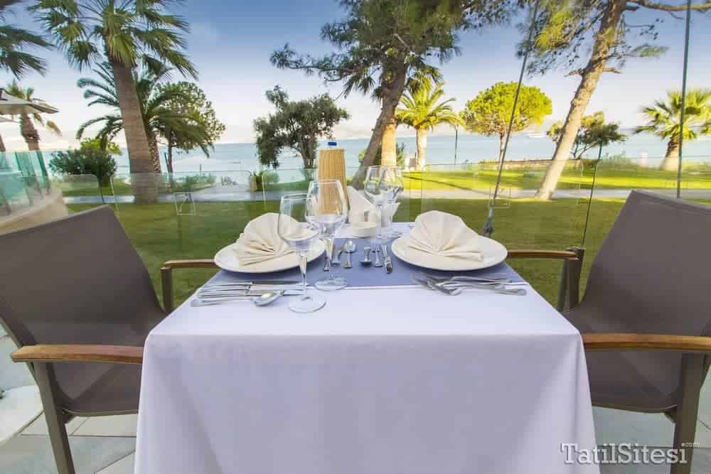 Aurum Moon Holiday Resort