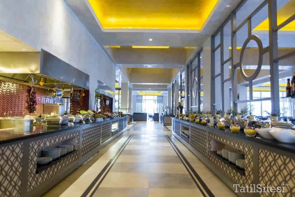 Aurum Moon Holiday Resort