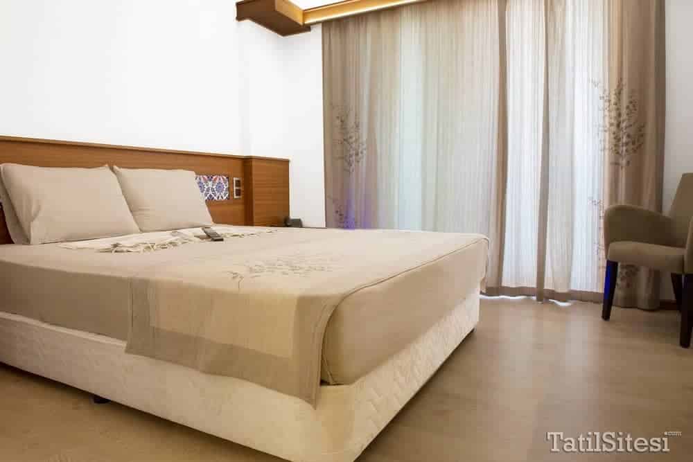 Otel Azmakhan Deluxe