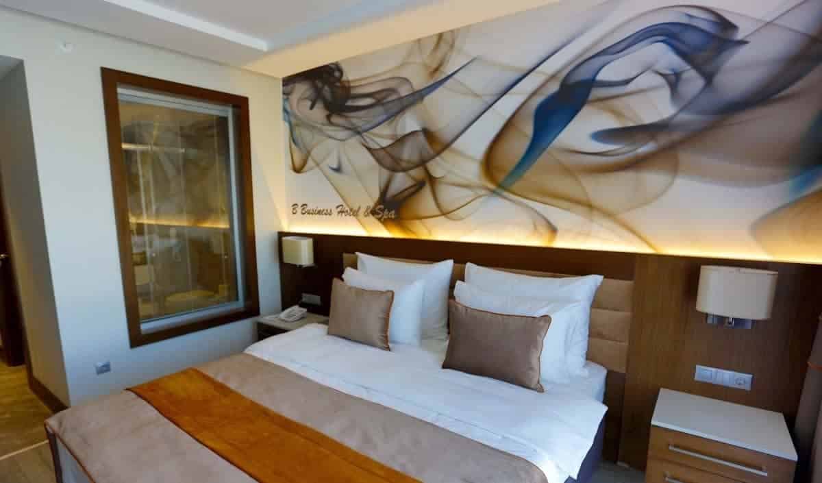 B Business Hotel Spa