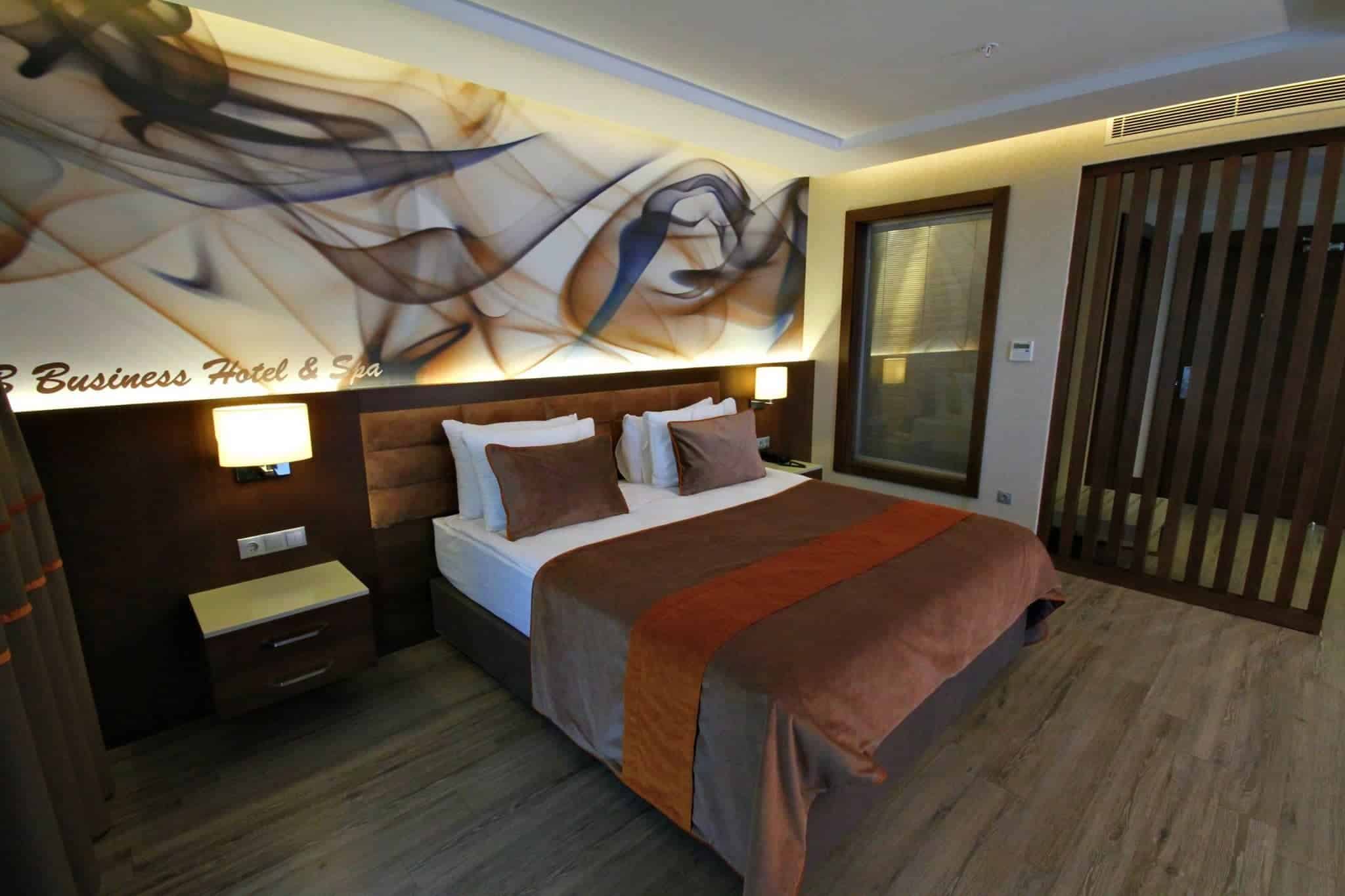 B Business Hotel Spa