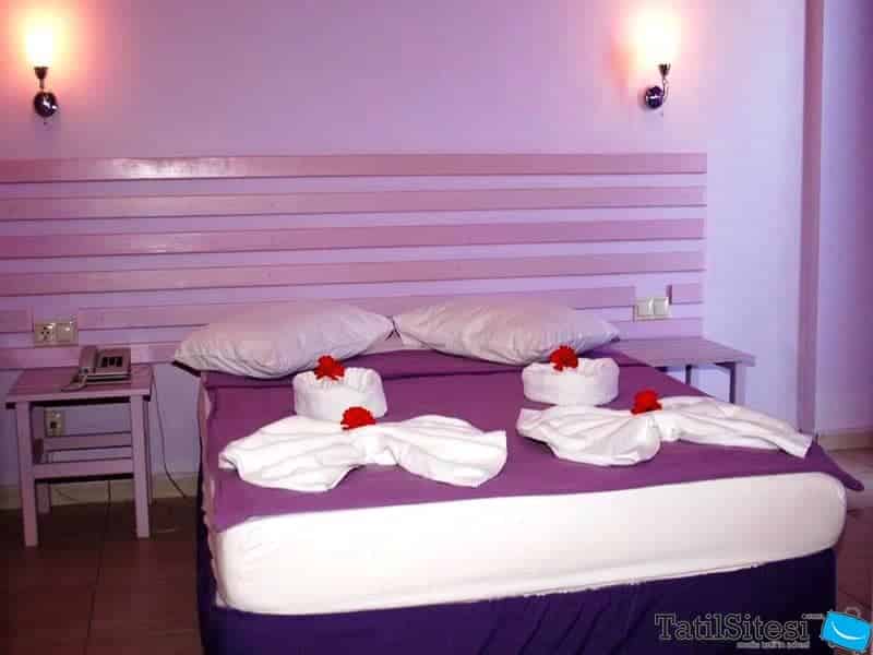 Side Canseven Hotel