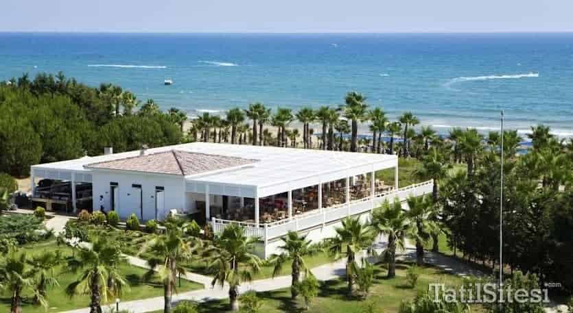 Club Grand Side