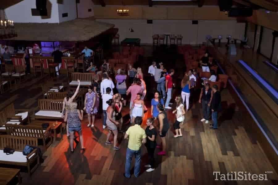 Club Grand Side