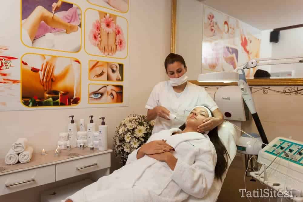 Club Paradiso Hotel Resort