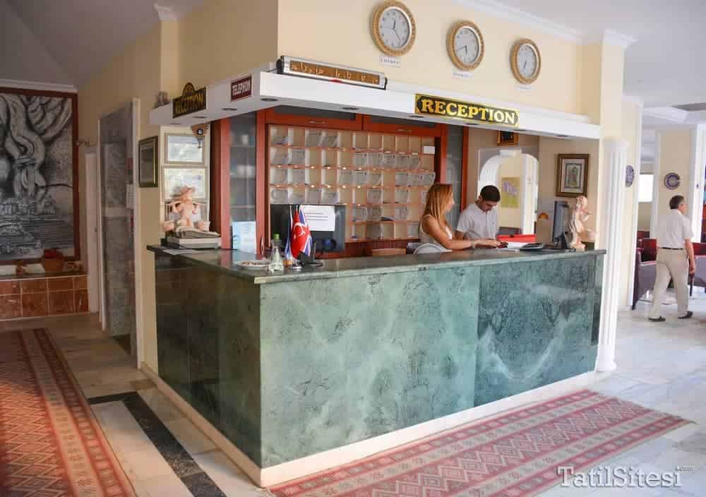 Hotel First Class Didim