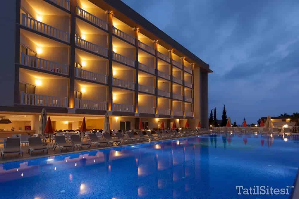 Justiniano Deluxe Resort