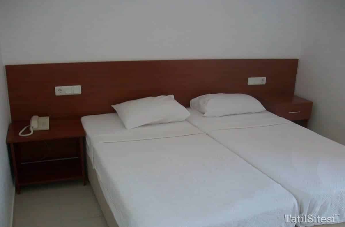 Kriss Hotel