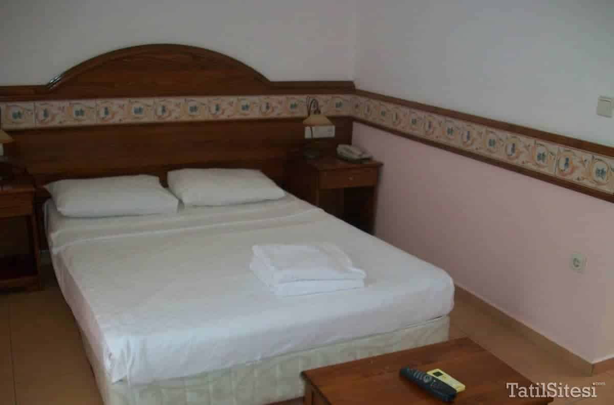 Kriss Hotel