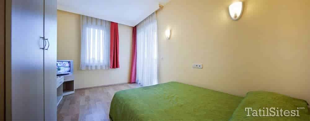 Larissa Garden Hotel