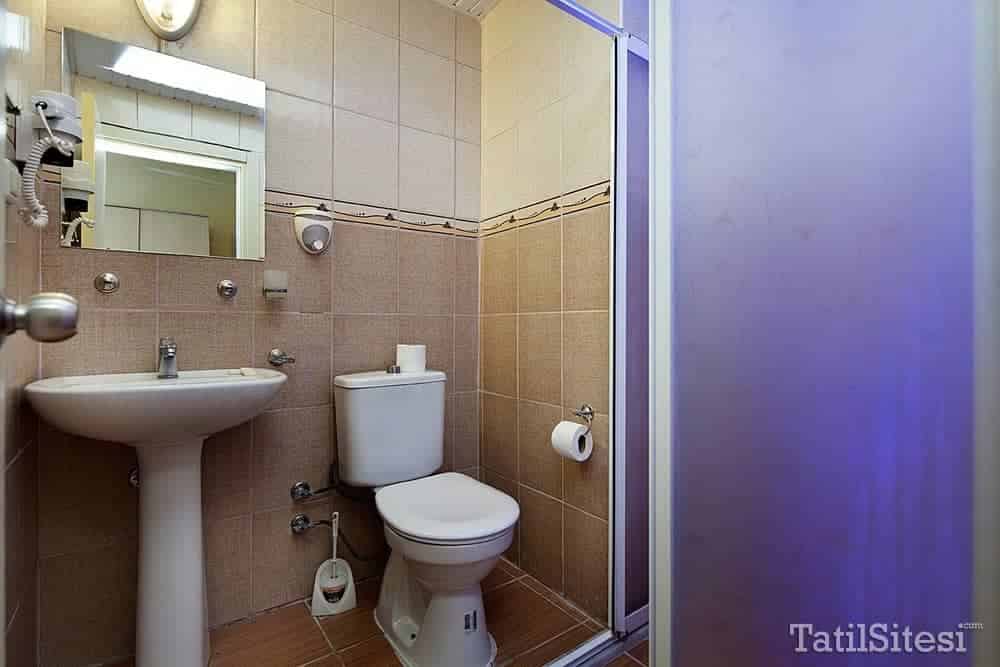 Larissa Garden Hotel