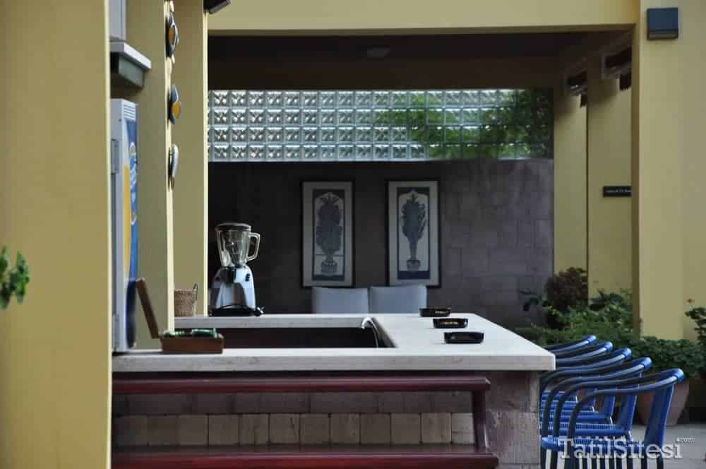 Palm Court Suit Hotel
