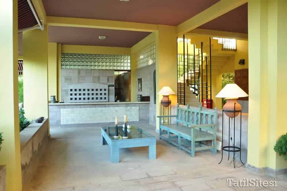 Palm Court Suit Hotel