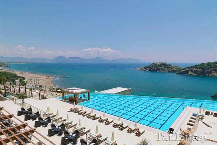 Seno Resort