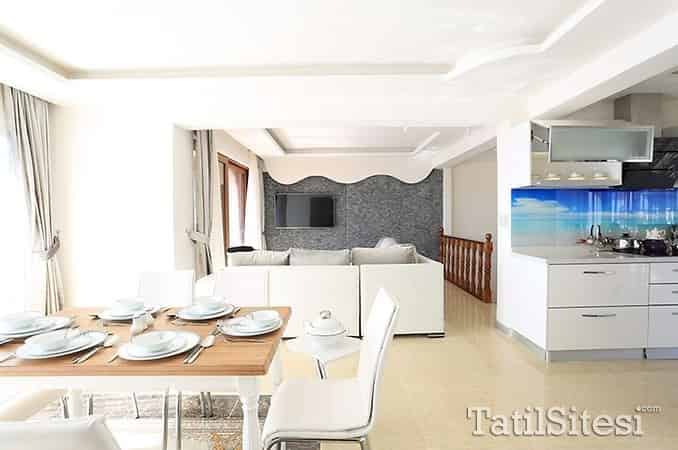 Shimal Residence
