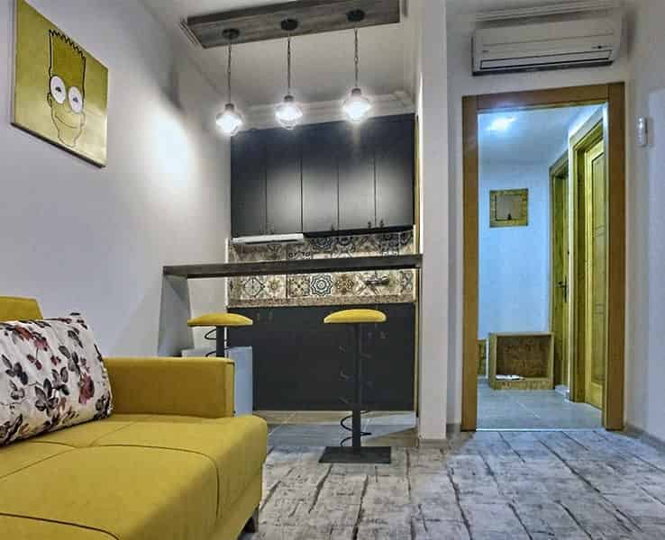 Voswos Garage Coffee Hotel  
