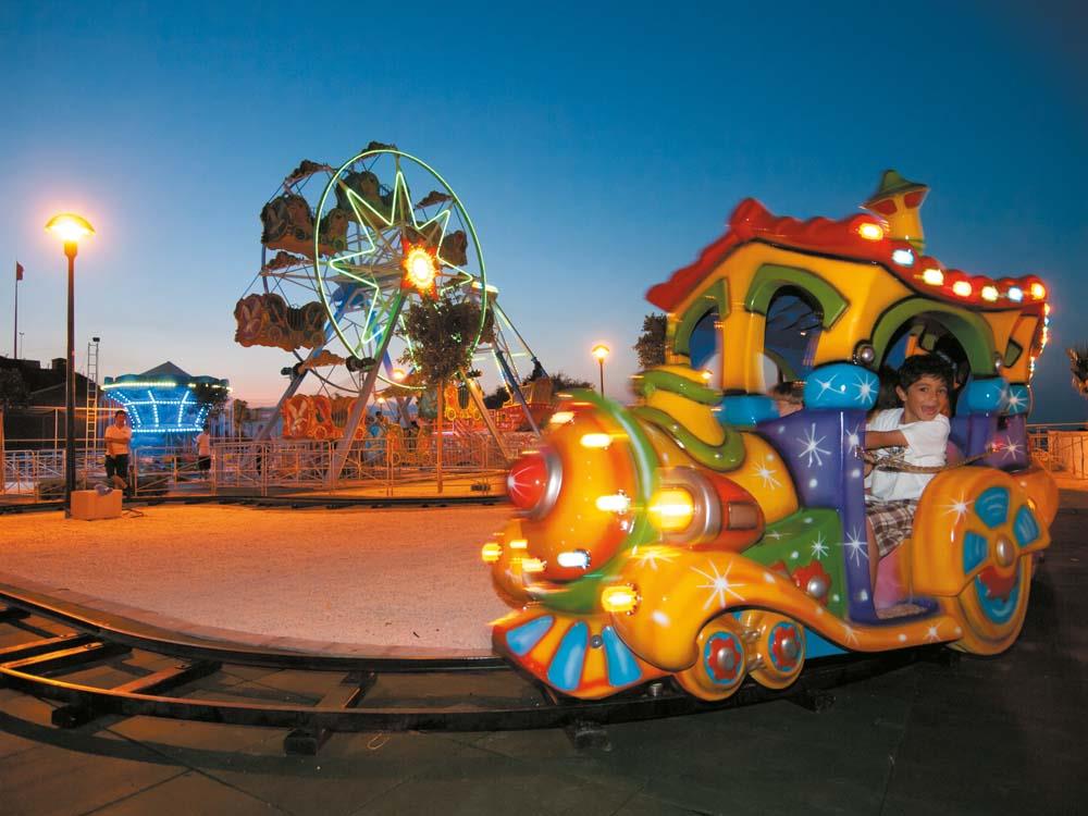 Acapulco Resort Hotel & Convention & SPA