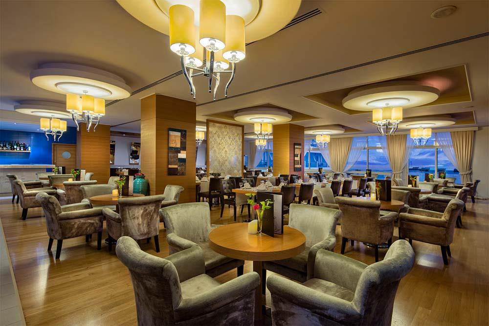 Acapulco Resort Hotel & Convention & SPA