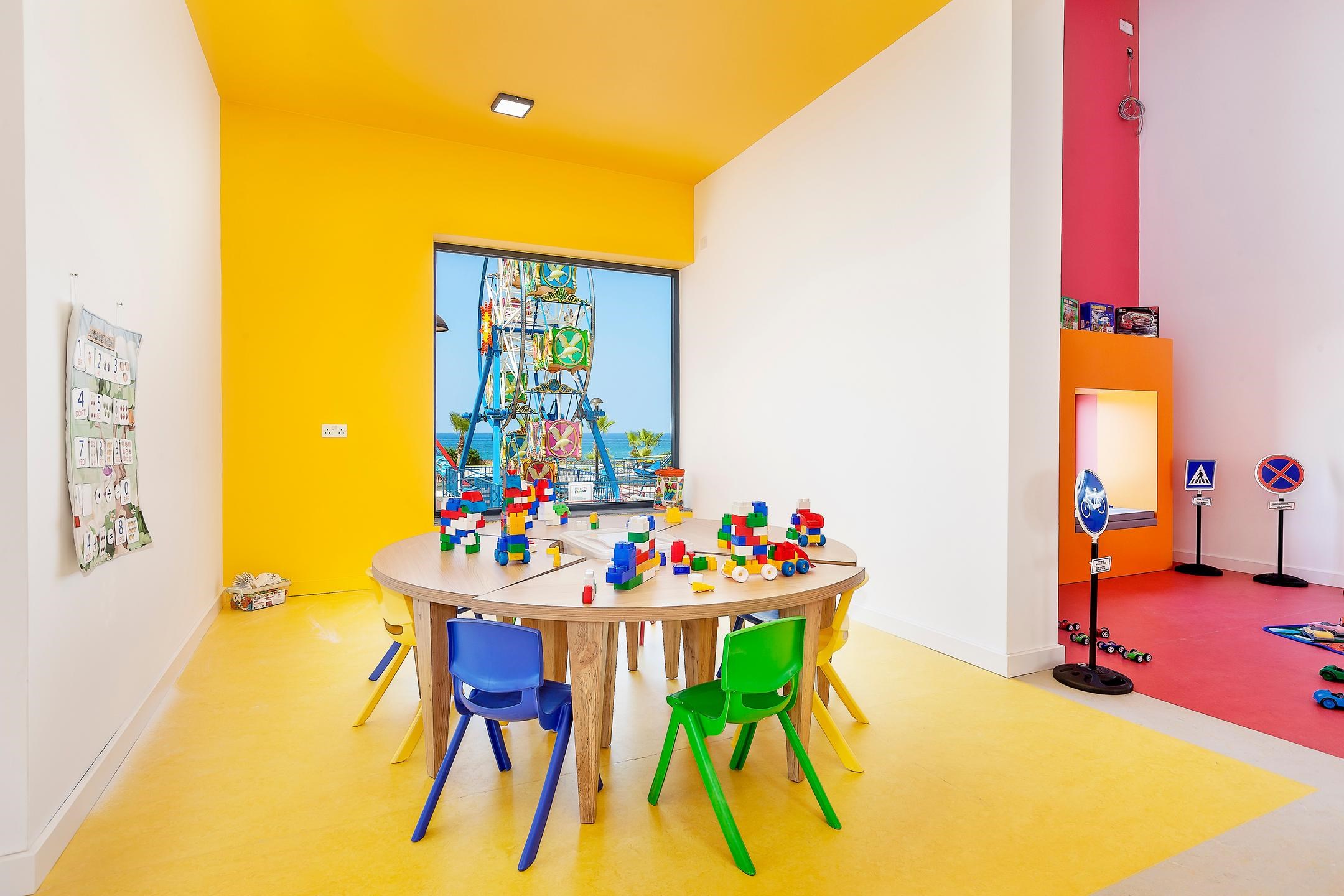 Acapulco Resort Hotel & Convention & SPA