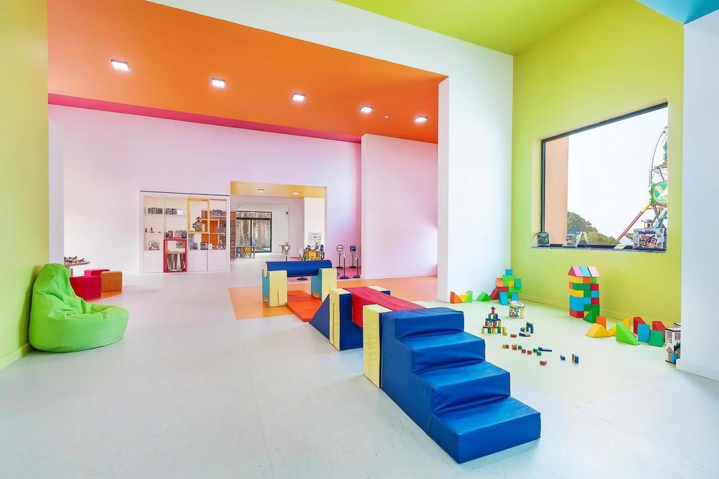 Acapulco Resort Hotel & Convention & SPA