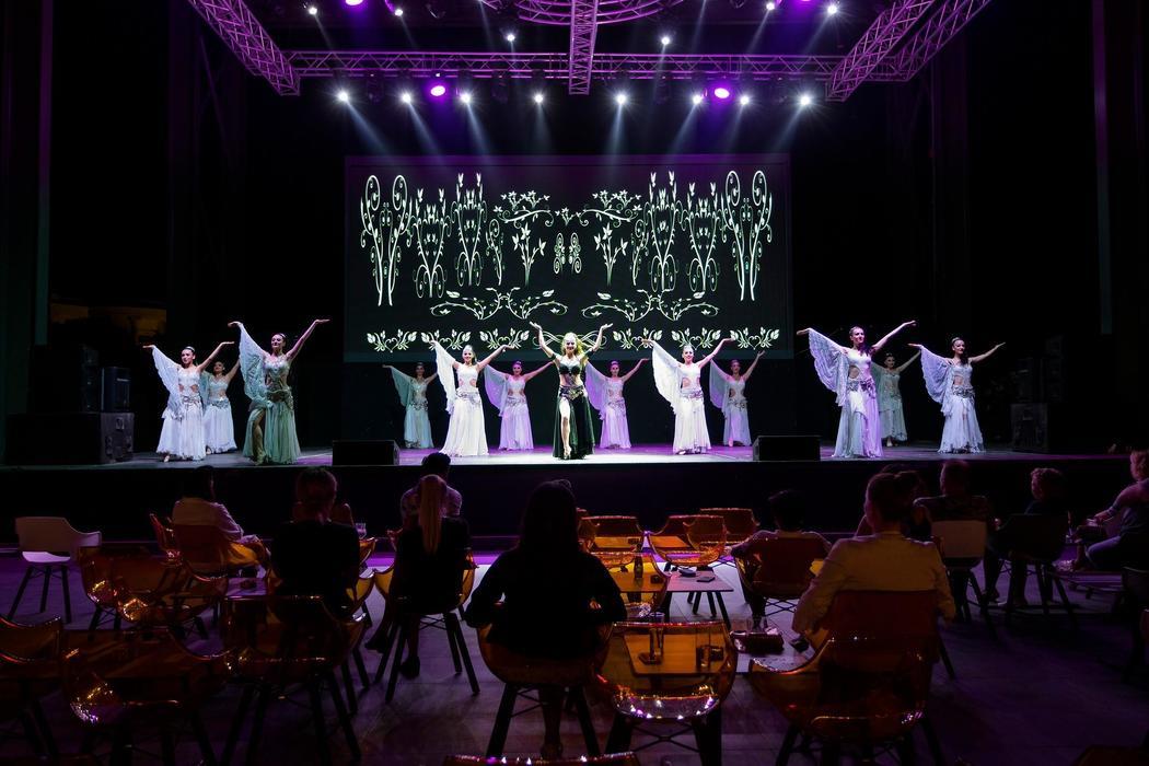 Alaçatı Marina Palace