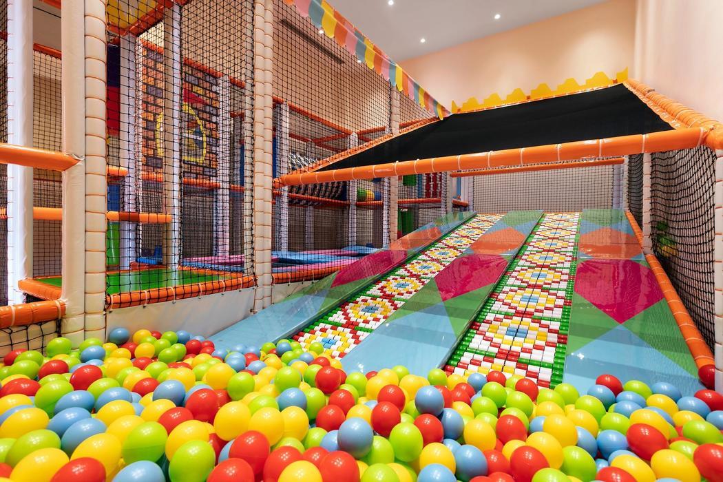 Alaçatı Marina Palace