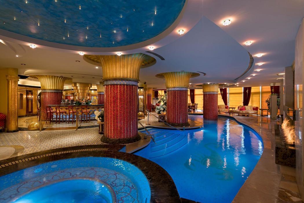 Alaçatı Marina Palace