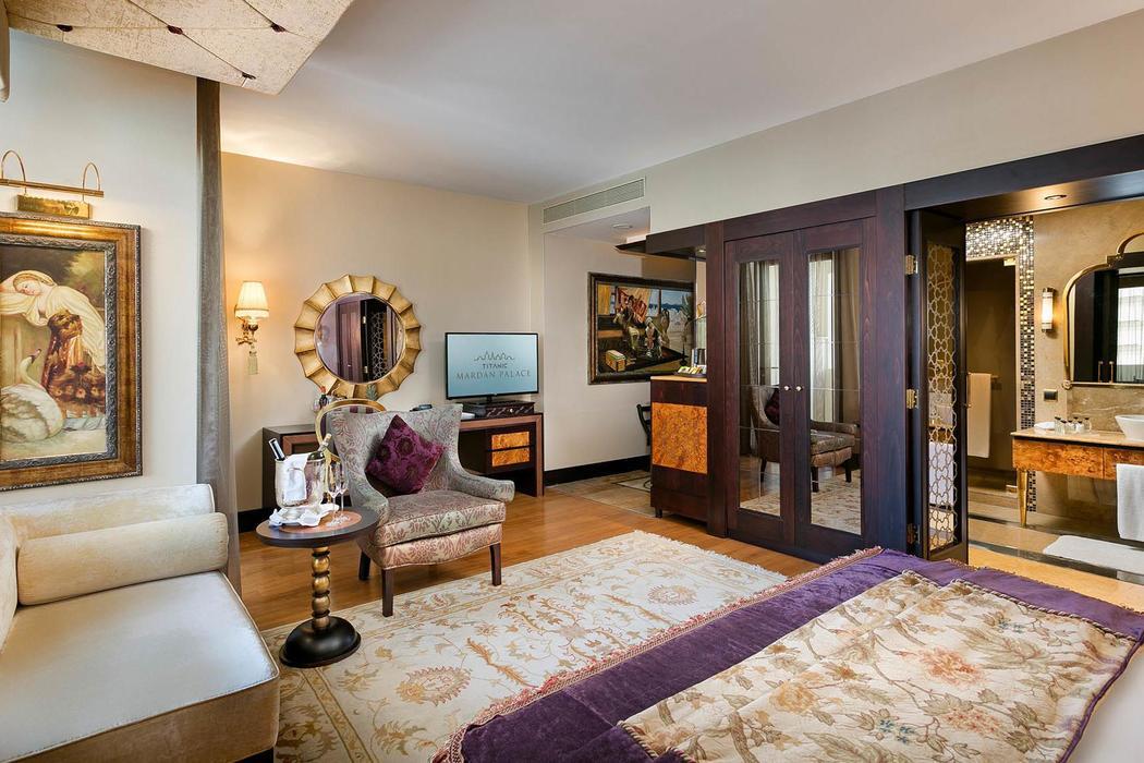 Alaçatı Marina Palace