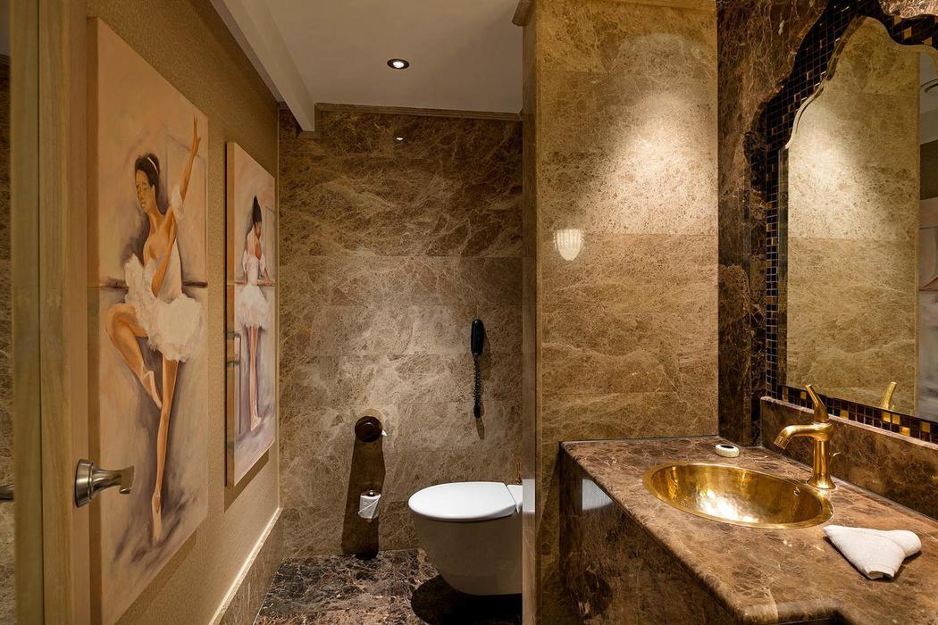 Alaçatı Marina Palace