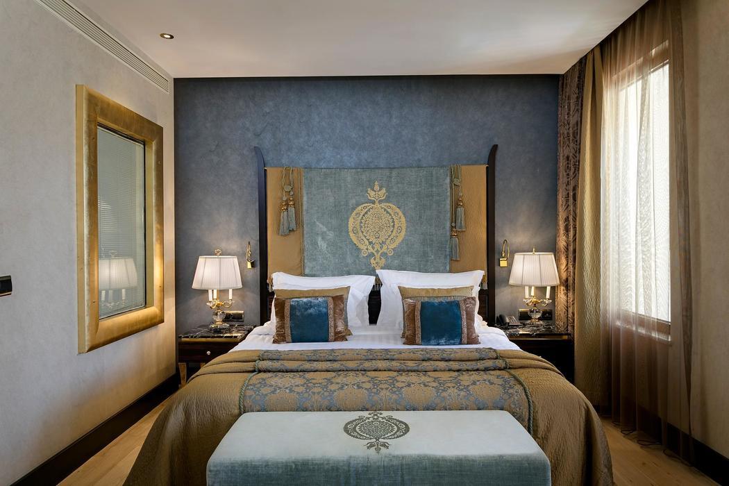 Alaçatı Marina Palace