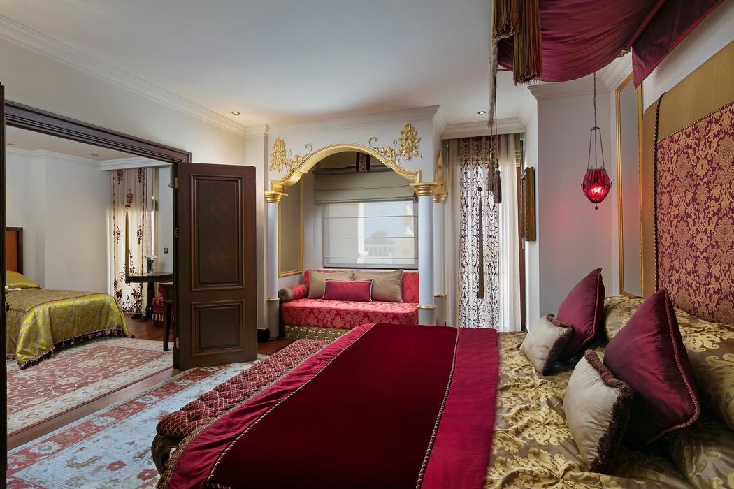 Alaçatı Marina Palace