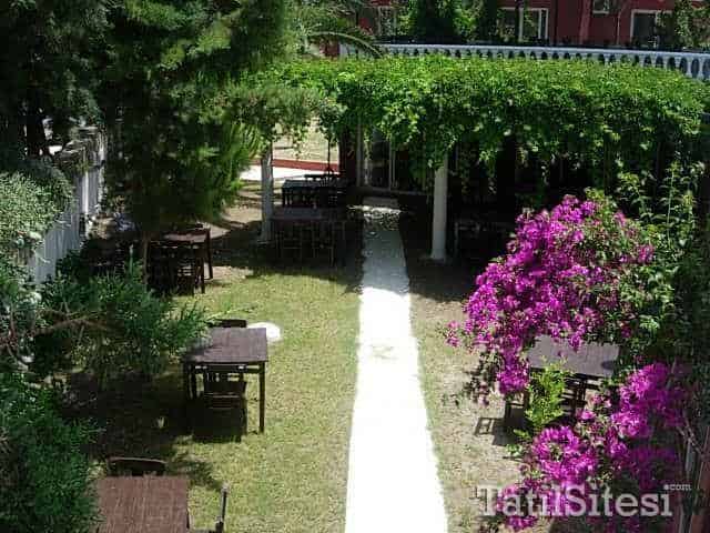 Alaçatı Golden Resort