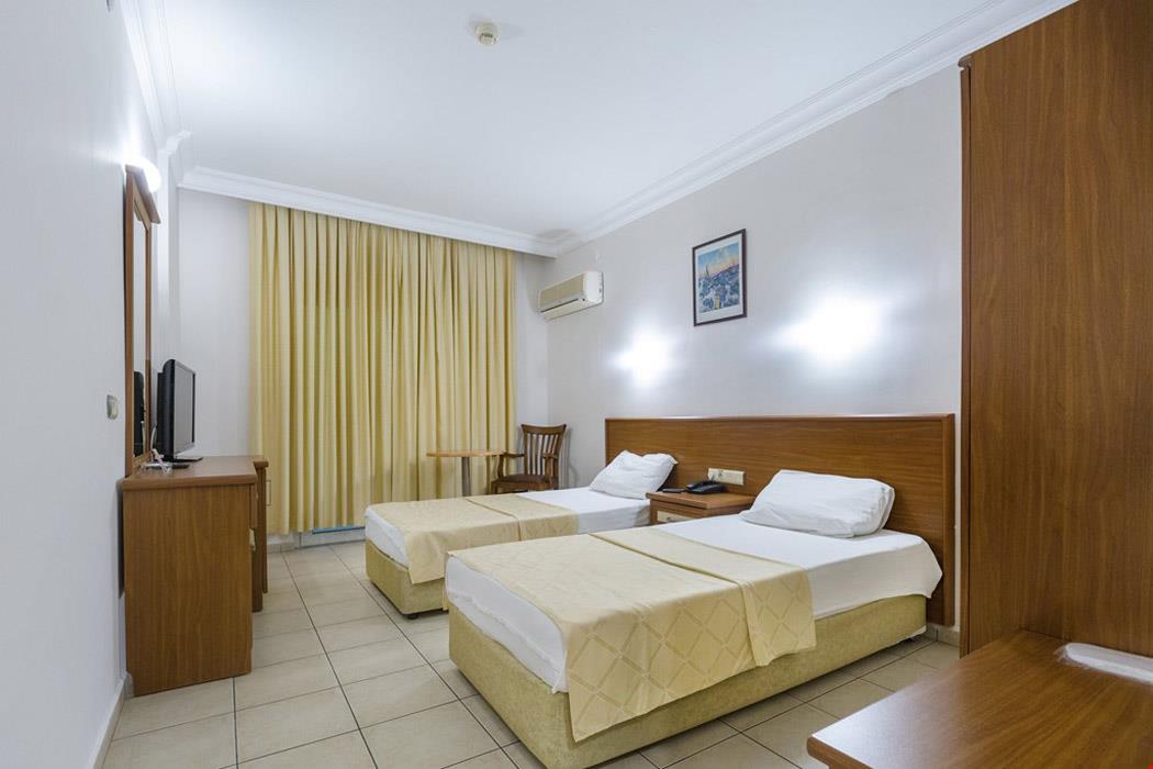 Alanya Beach Hotel