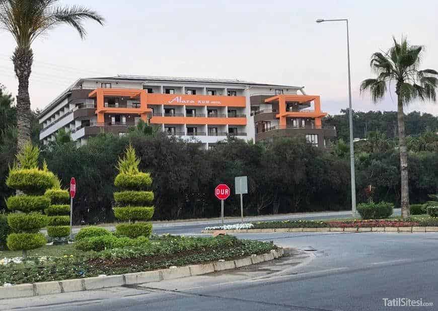 Alara Kum Hotel