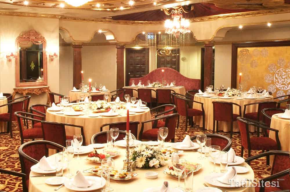 Almira Hotel